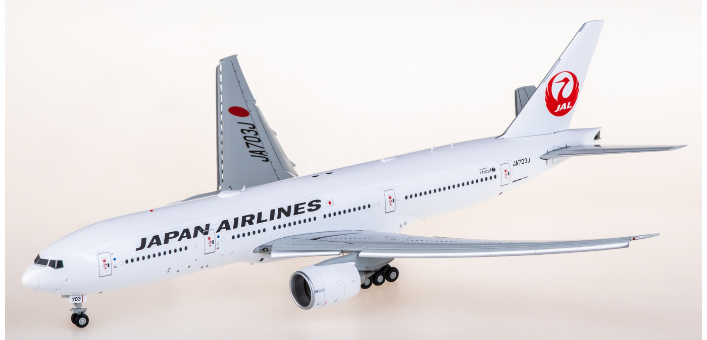 SA2048A Japan Airlines Boeing 777-200ER JA703J Flaps Down JC Wings