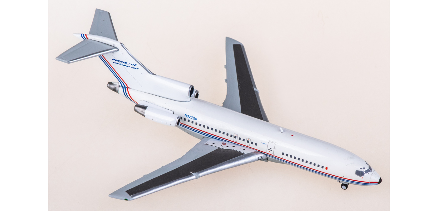 XX40179 Boeing 727-100 N32720 JC Wings 1:400 -飞机模型世界