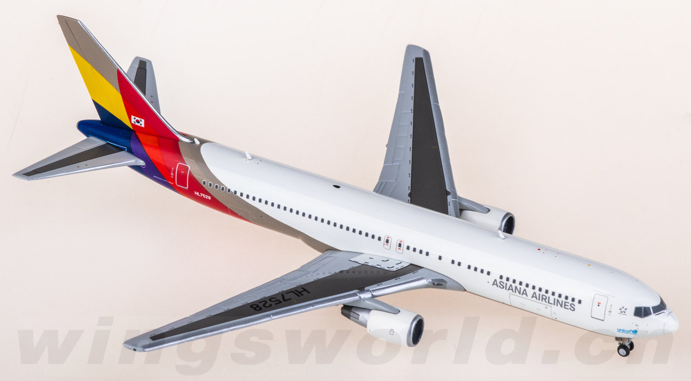 XX40668 Asiana 韩亚航空Boeing 767-300 HL7528 JC Wings 1:400