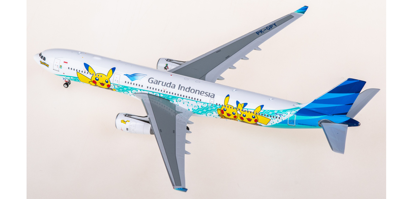 PH04645 Garuda Indonesia Airbus A330-300 PK-GPY Phoenix 1:400