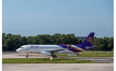 JC Wings 1/200 エアカナダ A220-300 C-GVDP JC Wings 1/200 エアカナダ A220-300 C-GVDP - メルカリ