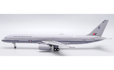 Royal New Zealand Air Force 新西兰皇家空军 Boeing 757-200 NZ7572