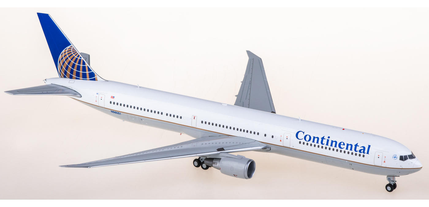LH2505 Continental Airlines Boeing 767-400ER N66051 JC Wings 1:200