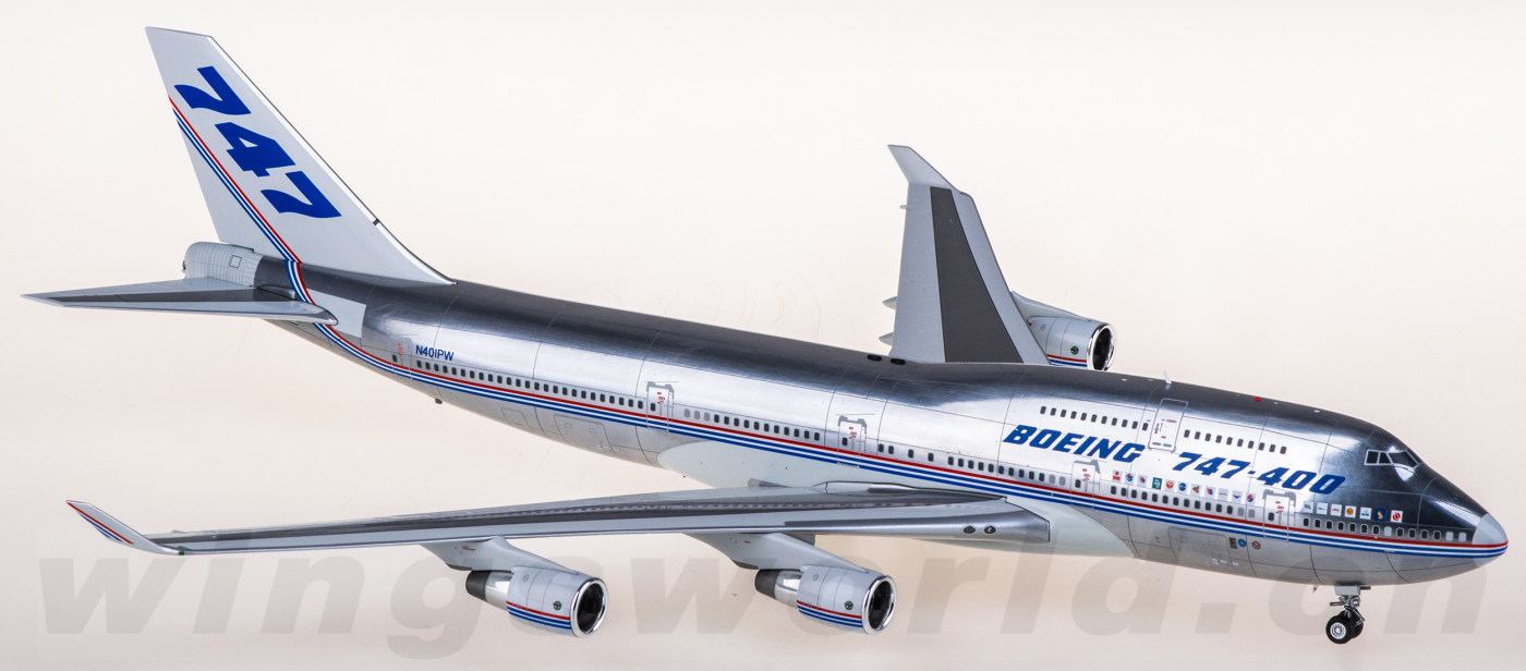 L2131 Boeing 747-400 N401PW SQ Wings 1:200 -飞机模型世界