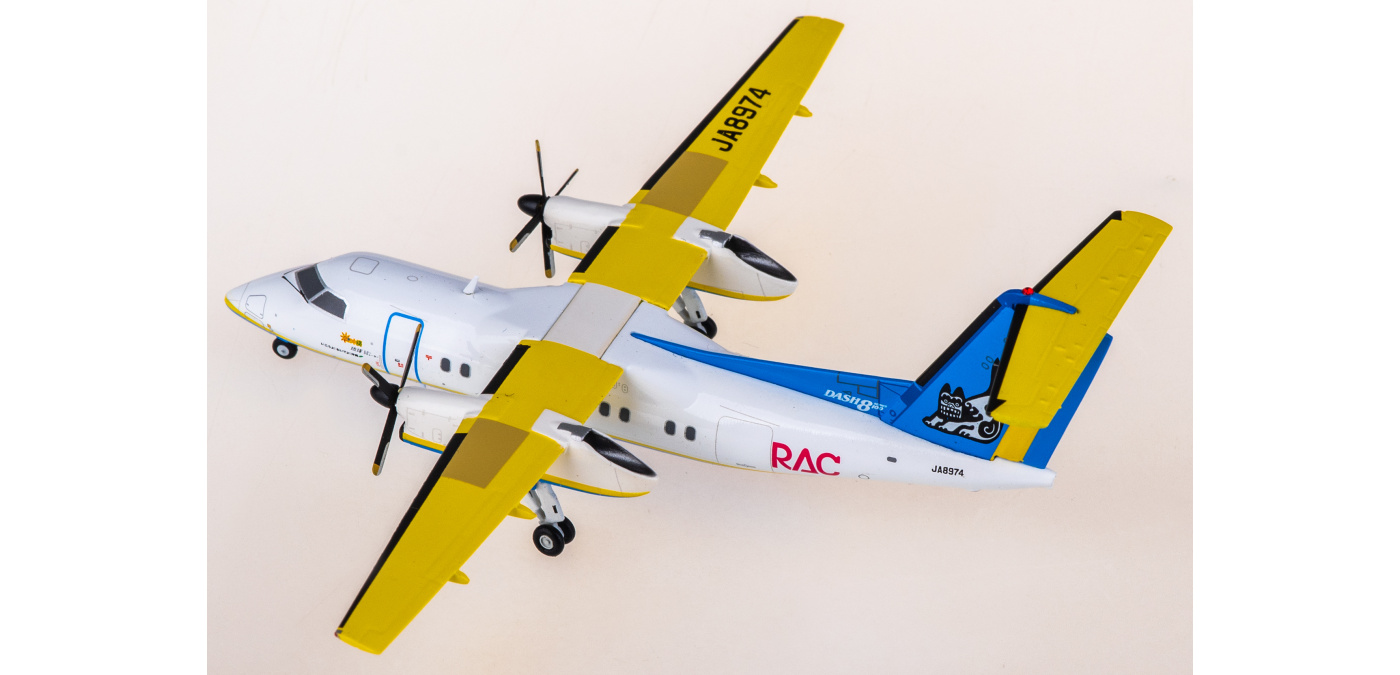 EW28Q1003 Ryukyu Air Commuter Bombardier Dash 8-Q100 JA8974 JC