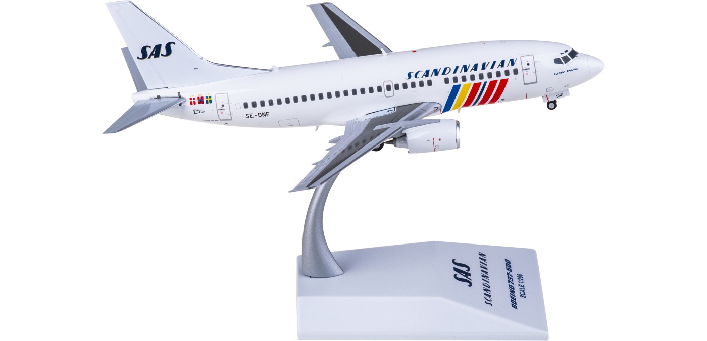 XX20498 SAS Boeing 737-500 SE-DNF JC Wings 1:200 -飞机模型世界
