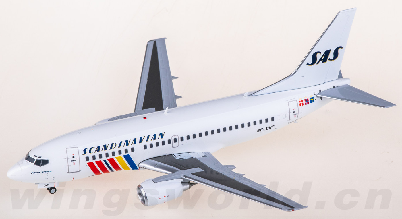 XX20498 SAS Boeing 737-500 SE-DNF JC Wings 1:200 -飞机模型世界