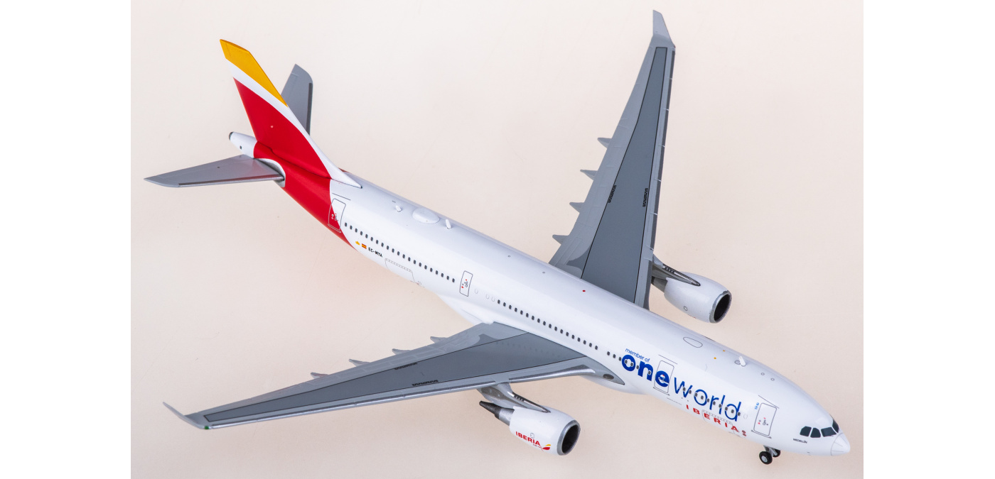 XX40619 Iberia Airbus A330-200 EC-MYA Oneworld JC Wings 1:400