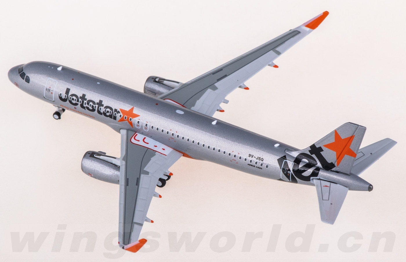 PH12032 Jetstar 捷星航空Airbus A320 9V-JSQ Phoenix 1:400 -飞机模型世界