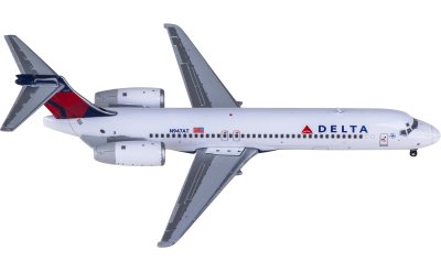 L2024 Japan Airlines 日本航空Boeing 787-8 JA837J SQ Wings 1:200