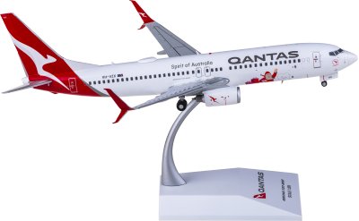 Qantas 澳洲航空 Boeing 737-800 VH-VZX
