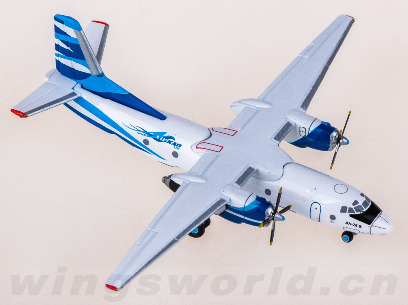 VKA001 Vulkan Air Antonov An-26B JC Wings 1:400 -飞机模型世界