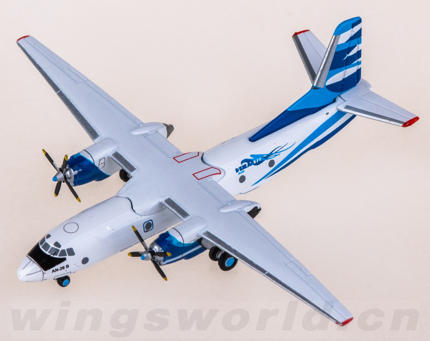 VKA001 Vulkan Air Antonov An-26B JC Wings 1:400 -飞机模型世界
