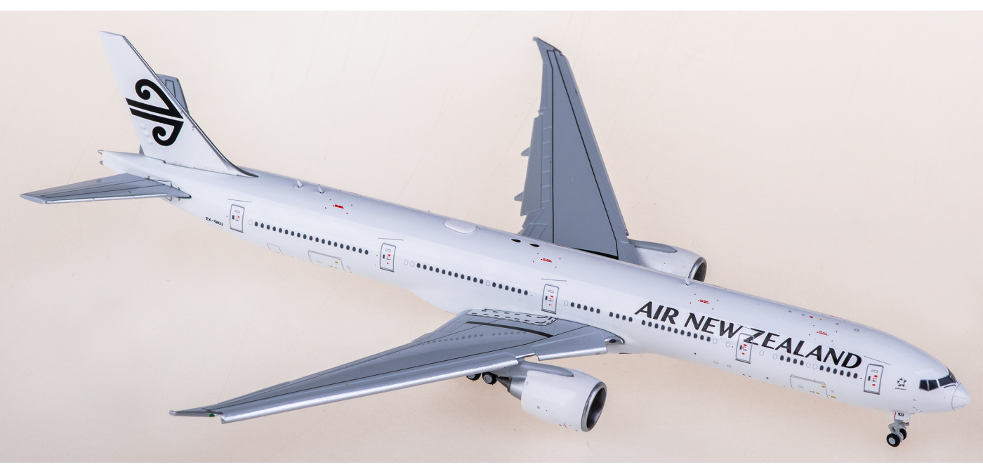 XX40646A Air New Zealand Boeing 777-300ER ZK-OKU Flaps Down JC