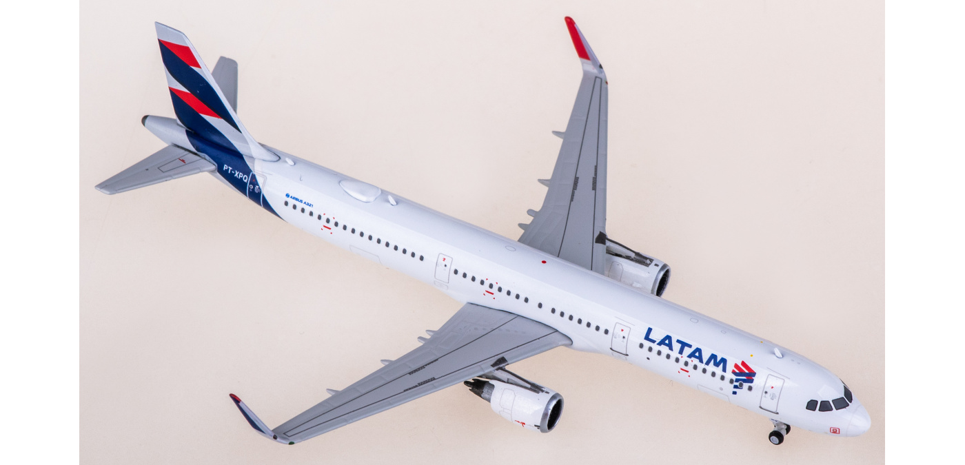PH12045 LATAM Airbus A321 PT-XPQ Phoenix 1:400 -飞机模型世界