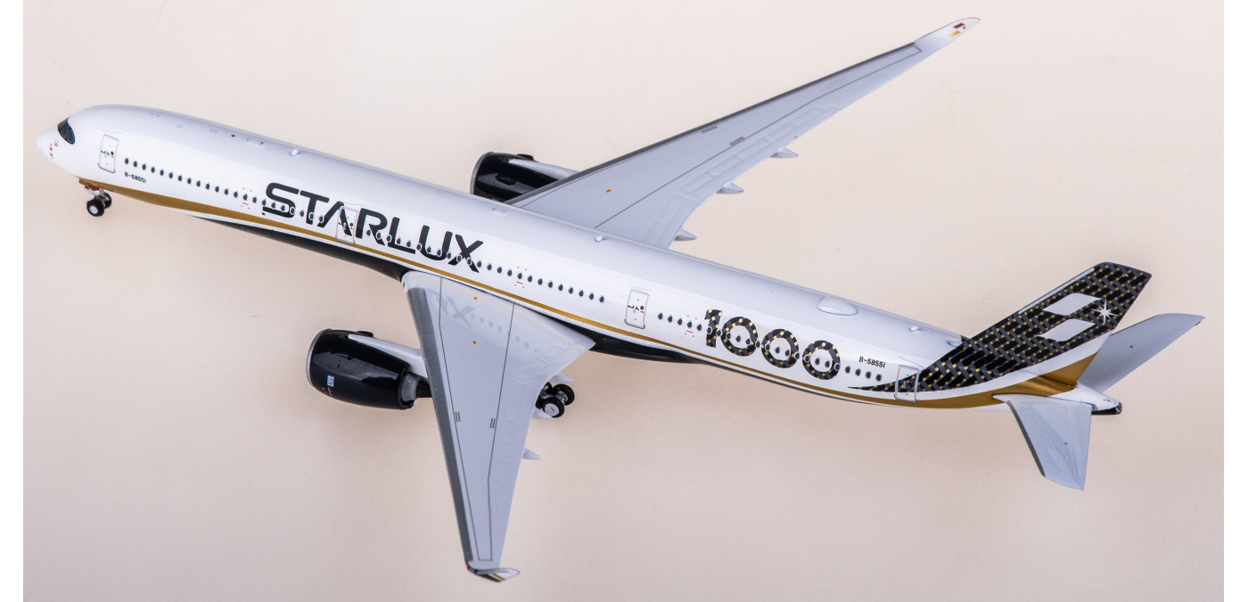 PH12036 Starlux Airlines Airbus A350-1000 B-58551 Phoenix 1:400