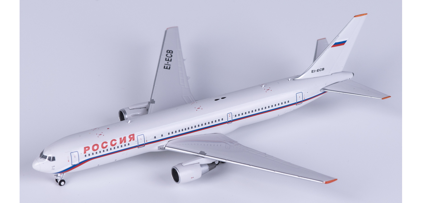 Z2400-006-25 Rossiya Boeing 767-300 EI-ECB Z2MODEL 1:400 -飞机模型世界