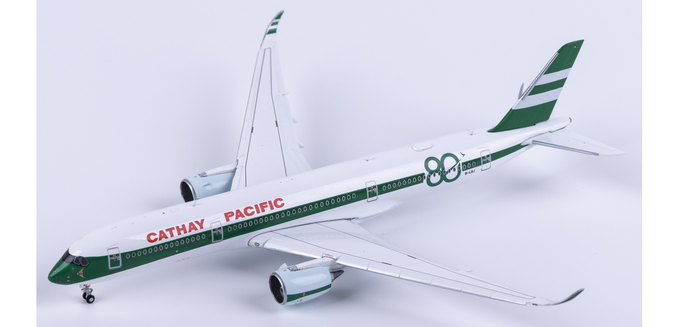 SA4113A Cathay Pacific 国泰航空Airbus A350-900XWB B-LRJ 襟翼放下版