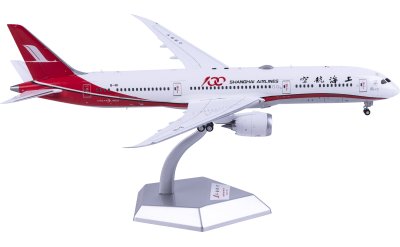SQ Wings 1:200 Shanghai Airlines Boeing 787-9 B-1111