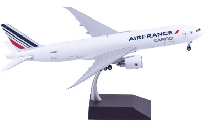 Geminijets 1:200 Air France Boeing 777-200LRF F-GUOC Interactive Series