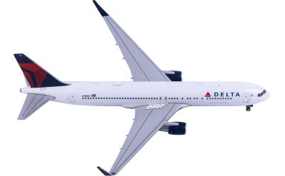 Delta Air Lines 达美航空 Boeing 767-300ER N199DN