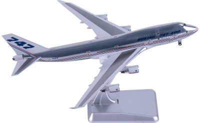 NGmodels 1:400 Boeing 747-400 N401PW