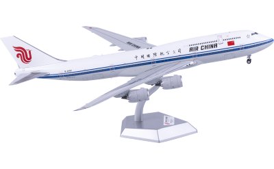 SQ Wings 1:200 Air China Boeing 747-8 B-2482