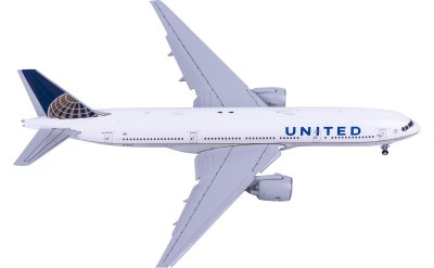 United Airlines 美国联合航空 Boeing 777-200ER N78001 襟翼放下版