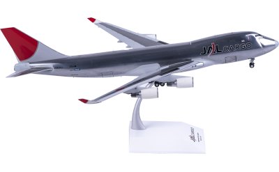 JC Wings 1:200 Japan Airlines Boeing 747-400F JA401J Interactive Series