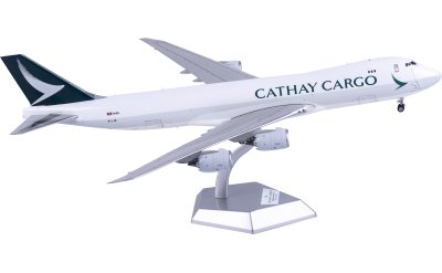 SQ Wings 1:200 Cathay Pacific Boeing 747-8 B-LJN