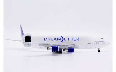 Boeing 波音公司 Boeing 747-400LCF Dreamlifter N718BA 开门货机