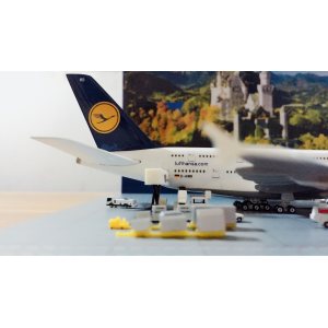 Lufthansa 汉莎航空 Airbus A380-800 D-AIMB 2011年初版，海绵盒包装 PH4DAIMB Phoenix 1:400