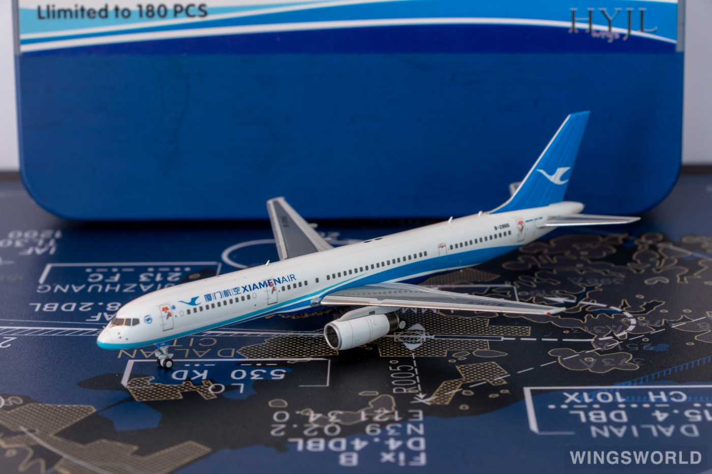 厦门航空 hyjl57002 b-2866 的照片 作者:ww8368 - 飞机模型世界资料