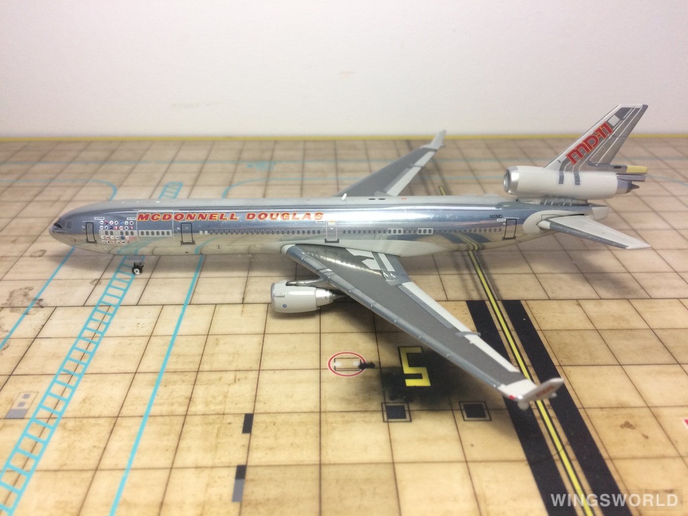 JC Wings 1:400 XX4668 McDonnell Douglas 麦道公司 McDonnell Douglas MD-11 N111MD