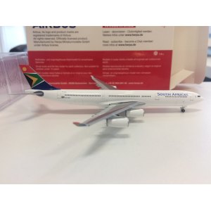 South African Airways 南非航空 Airbus A340-300 ZS-SXF  530712 Herpa 1:500