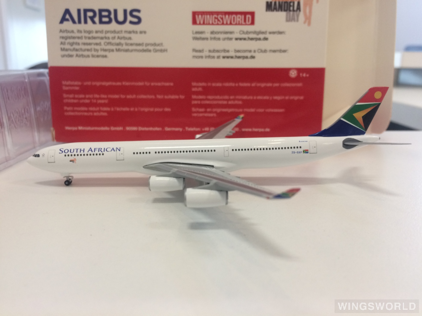 Herpa 1:500 530712 South African Airways 南非航空 Airbus A340-300 ZS-SXF