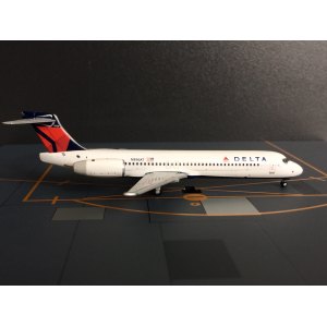 Delta Air Lines 达美航空 Boeing 717 N896AT  GJDAL1738 Geminijets 1:400