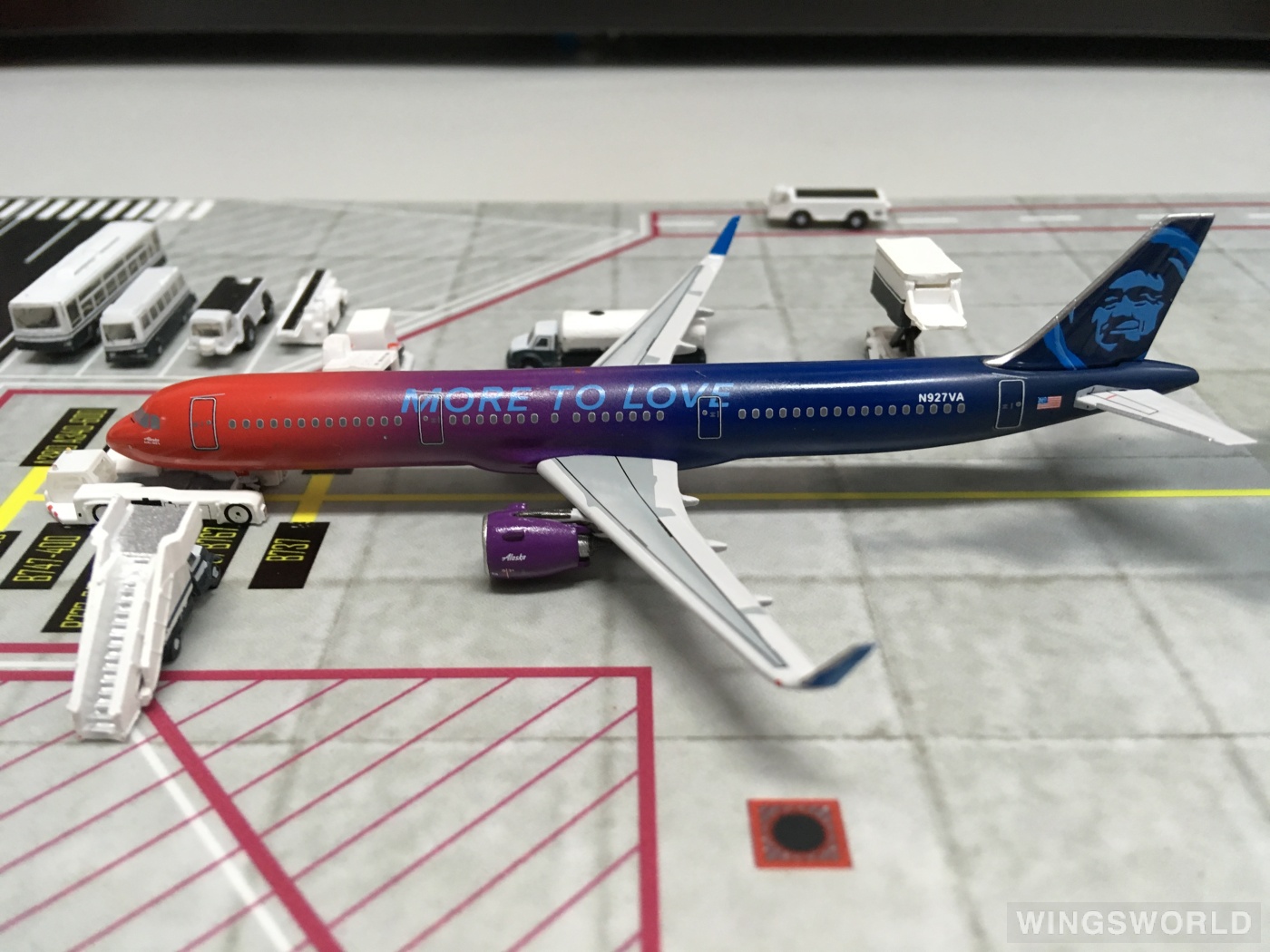 AeroClassics 1:400 AC19264 Alaska Airlines 阿拉斯加航空 Airbus A321 N927VA