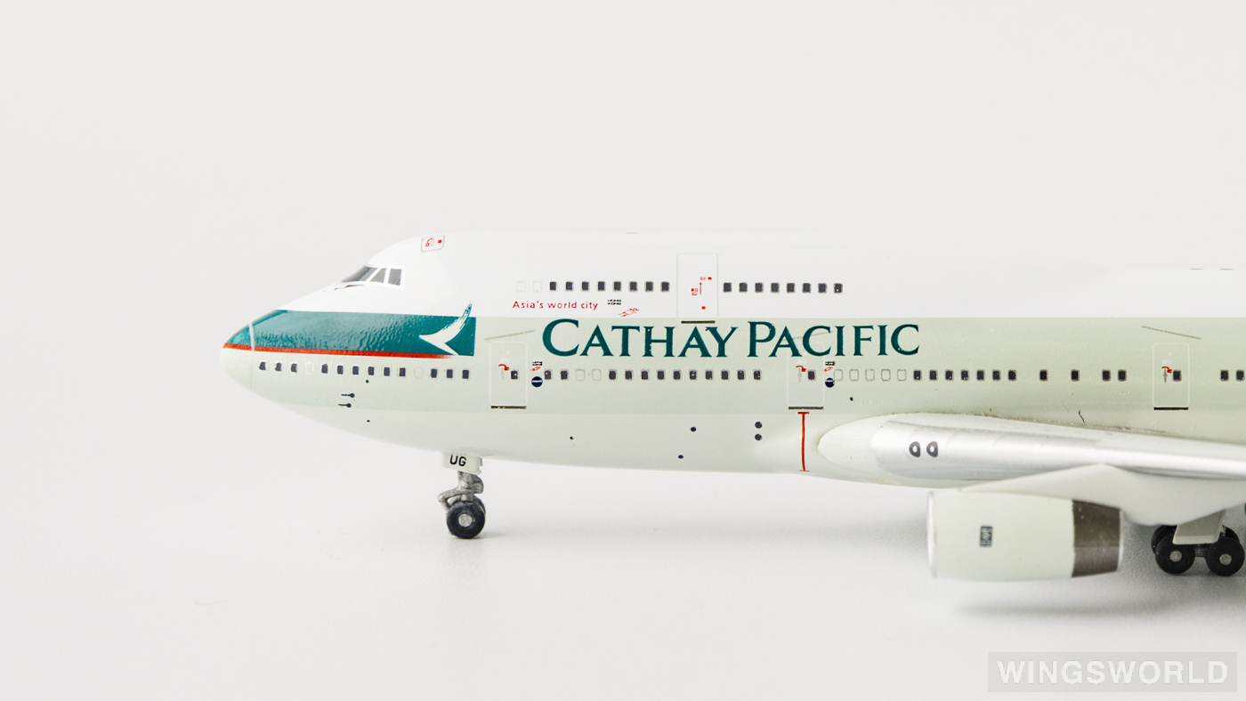 Apollo 1:400 PC21411 Cathay Pacific 国泰航空 Boeing 747-400 B-HUG