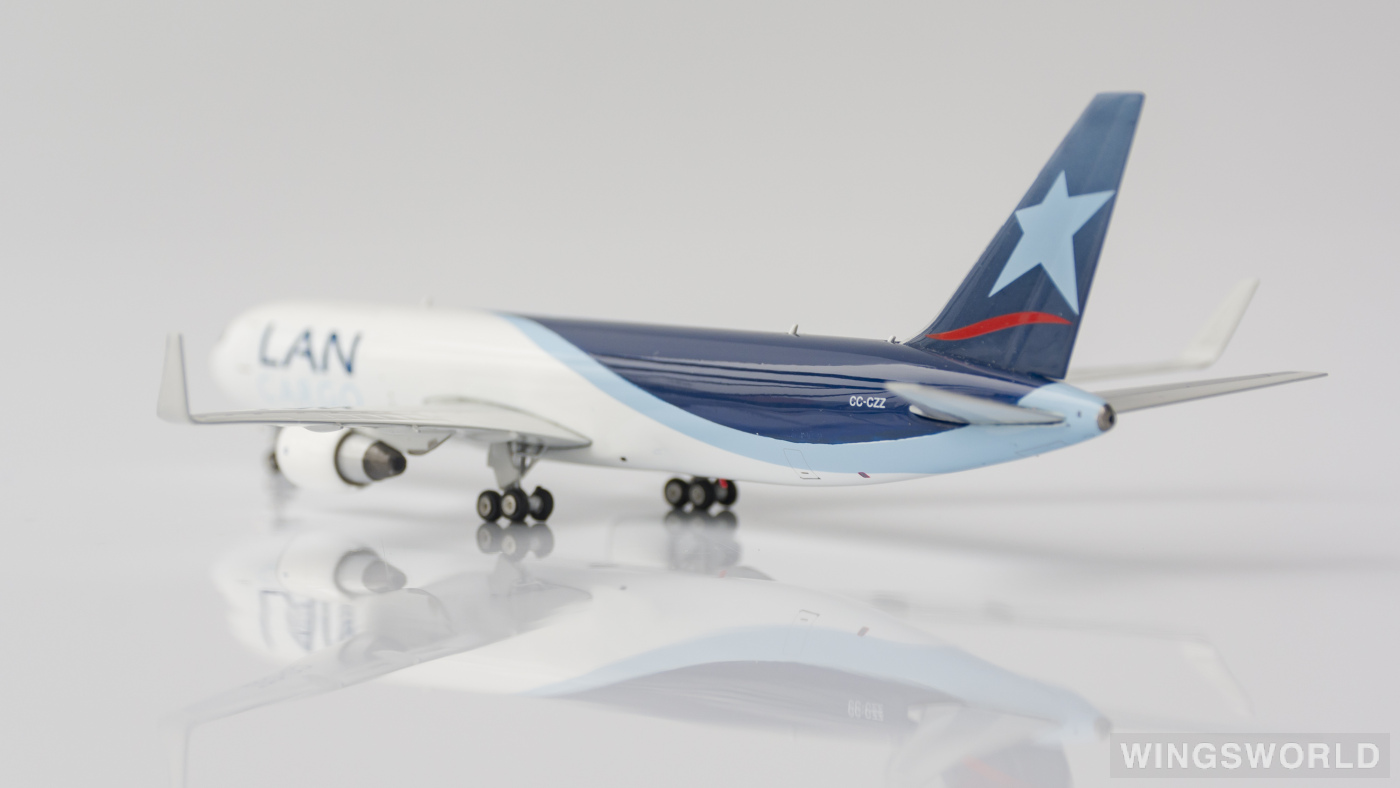 Phoenix 1:400 PH10917 LAN Airlines 智利航空 Boeing 767-300 CC-CZZ