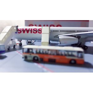 Swiss 瑞士国际航空 Airbus A340-300 HB-JMK  PH10747 Phoenix 1:400