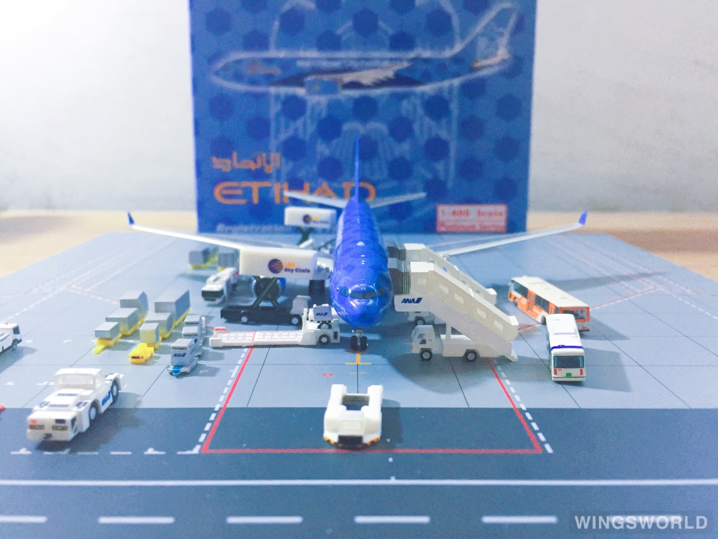 Phoenix 1:400 PH10533 Etihad Airways 阿提哈德航空 Airbus A330-200 A6-EYE