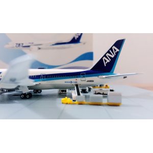 ANA 全日空 Boeing 787-8 JA805A 787 logo PH10585 Phoenix 1:400