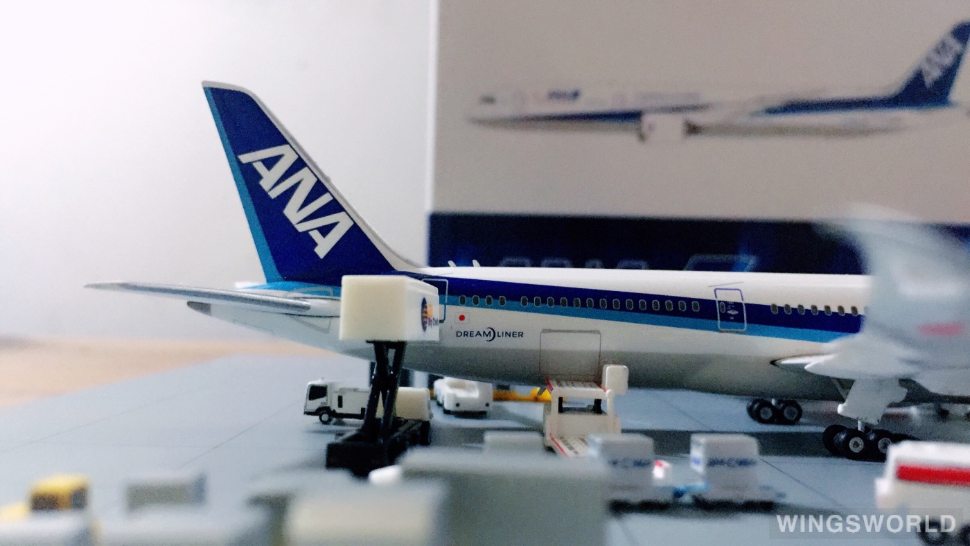 Phoenix 1:400 PH10953 ANA 全日空 Boeing 787-9 JA830A
