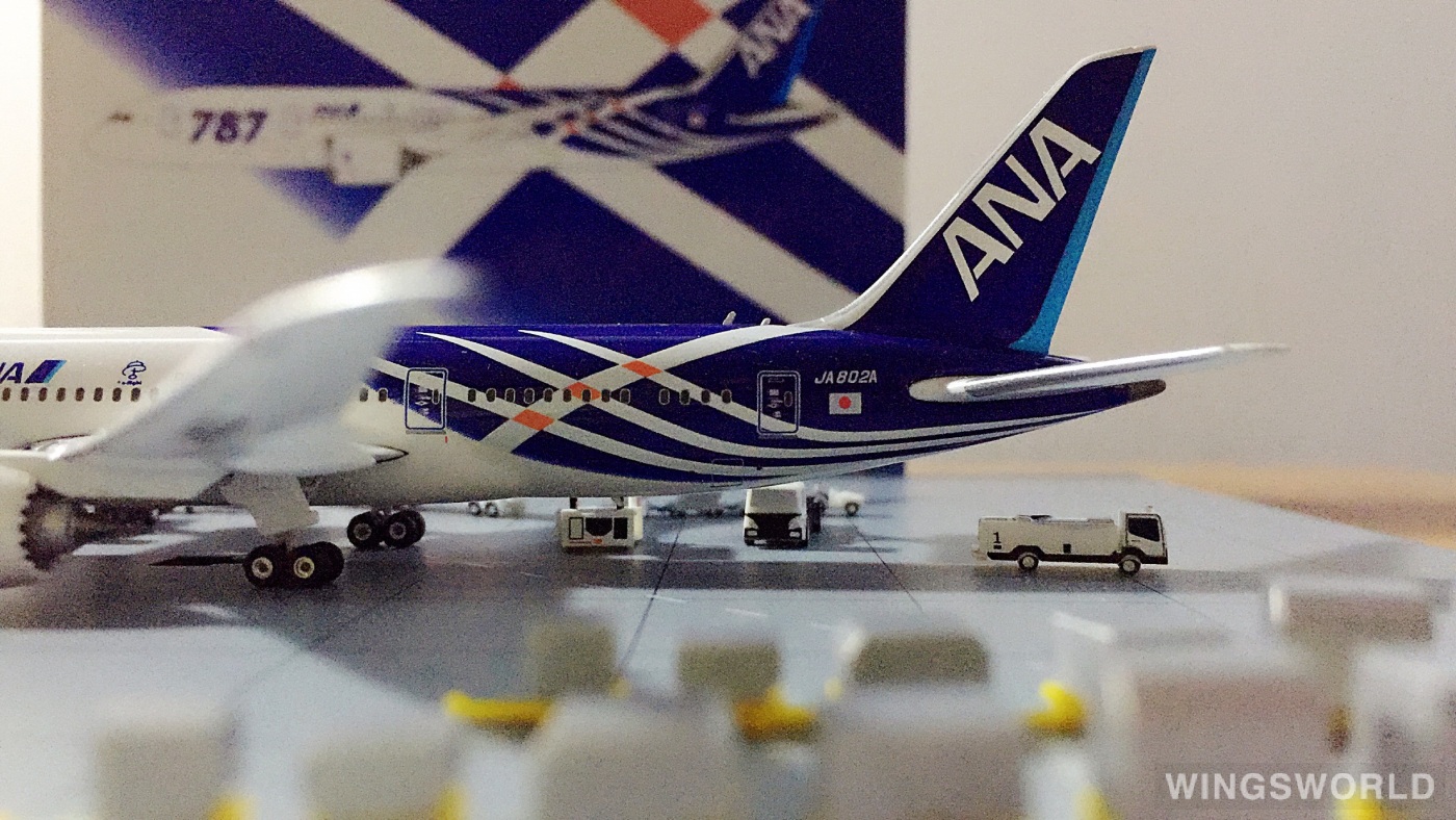 Phoenix 1:400 PH10737 ANA 全日空 Boeing 787-8 JA802A