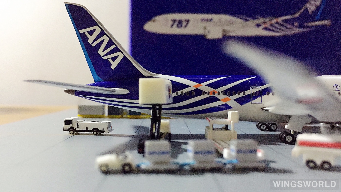 Phoenix 1:400 PH10550 ANA 全日空 Boeing 787-8 JA801A