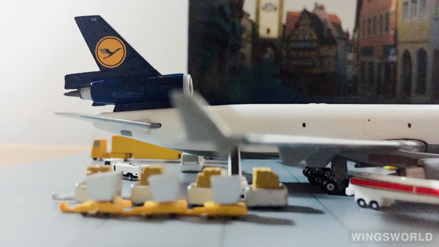 Phoenix 1:400 PH04052 Lufthansa 汉莎航空 McDonnell Douglas MD-11 D-ALCN