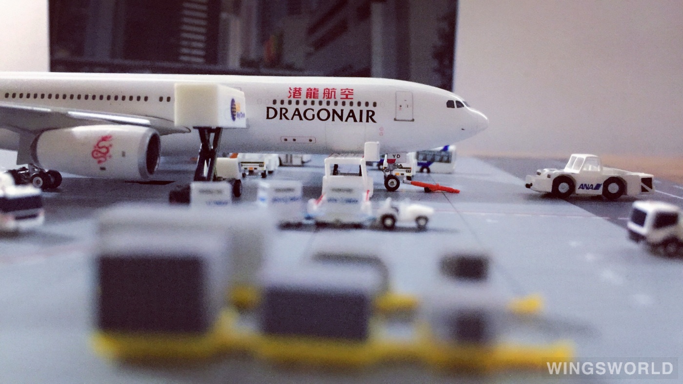 Phoenix 1:400 PHBHYD Dragonair 港龙航空 Airbus A330-300 B-HYD