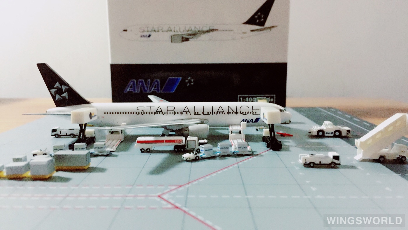 Phoenix 1:400 PH10398 ANA 全日空 Boeing 767-300 JA614A