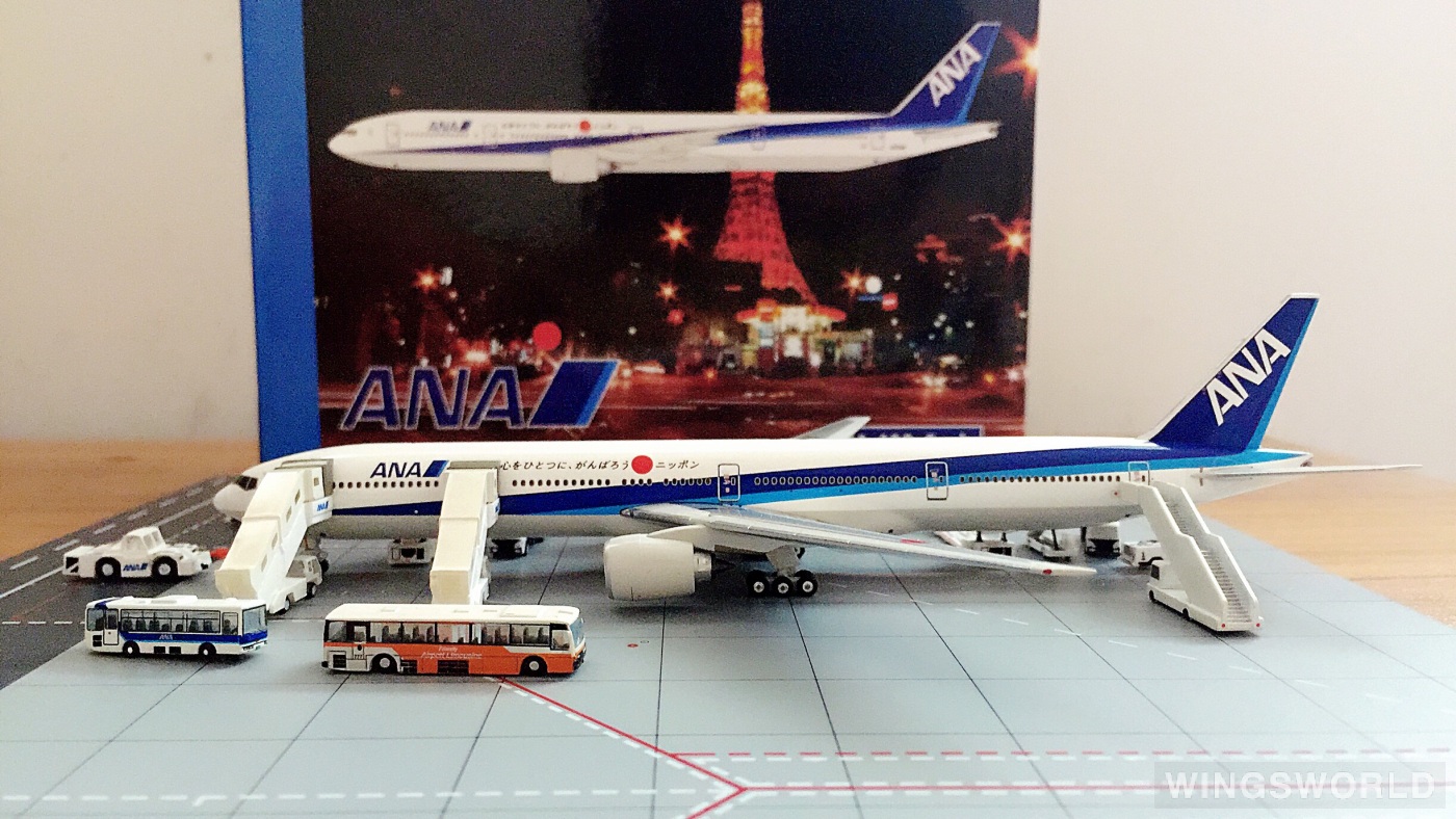 Phoenix 1:400 PH10532 ANA 全日空 Boeing 777-300 JA751A